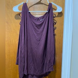 New York & Company Soho Womens soft tee blouse with open sleeve size L